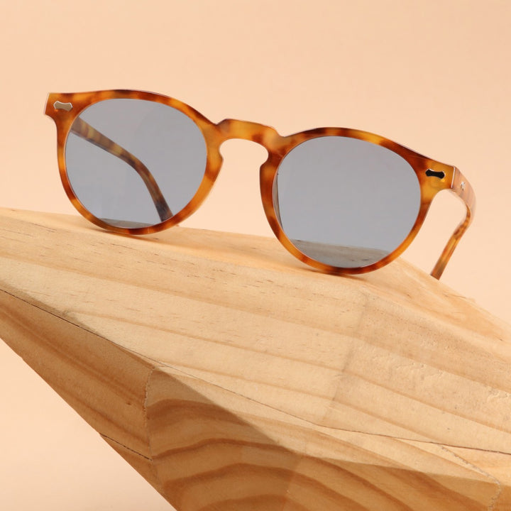 RUNDEN CAREY + AZULADO